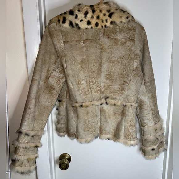 Cheetah jacket size small - Picture 2 of 2